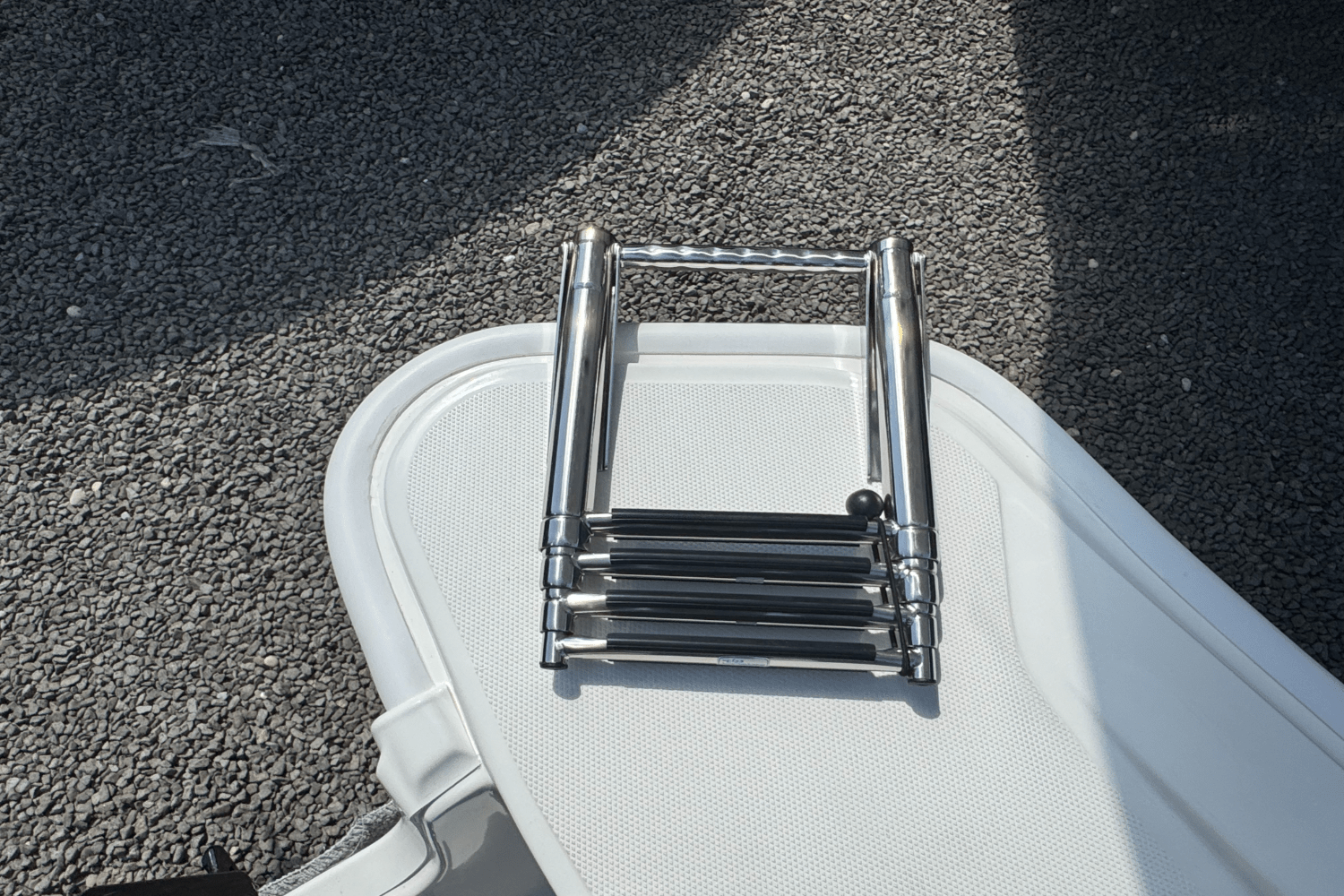 Slide: The Image of Boston Whaler 160 Super Sport 2025 - 4