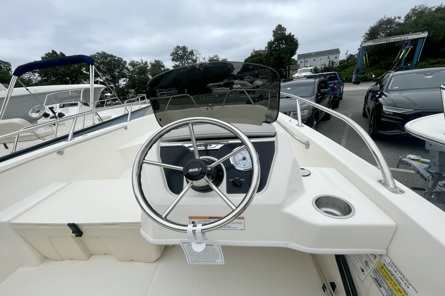 Slide: The Image of Boston Whaler 160 Super Sport 2025 - 4