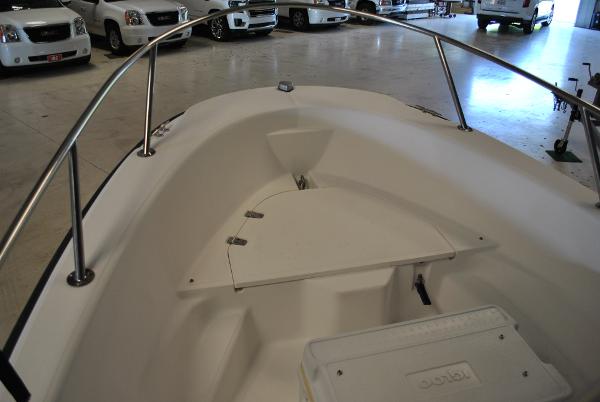 Slide: The Image of 2001 Boston Whaler 16 Dauntless boat interior with bow storage compartment. - 10