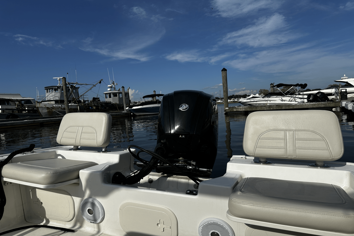 Slide: The Image of Boston Whaler 170 MONTAUK 2020 - 6