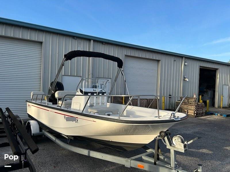 Slide: The Image of Boston Whaler 170 Montauk 2021 - 15325899