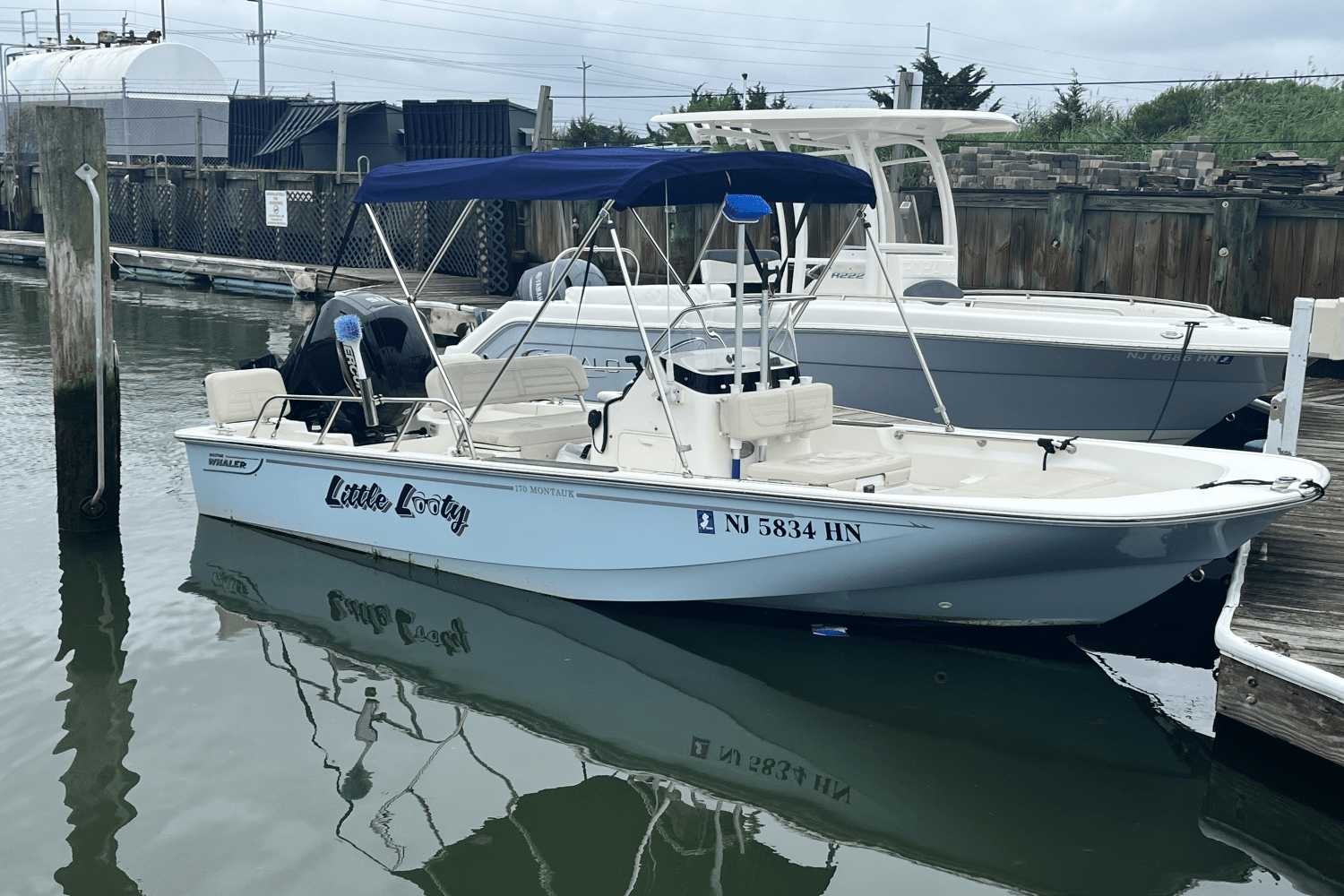 Slide: The Image of Boston Whaler 170 MONTAUK 2021 - 1