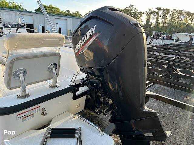 Slide: The Image of Boston Whaler 170 Montauk 2021 - 15325901