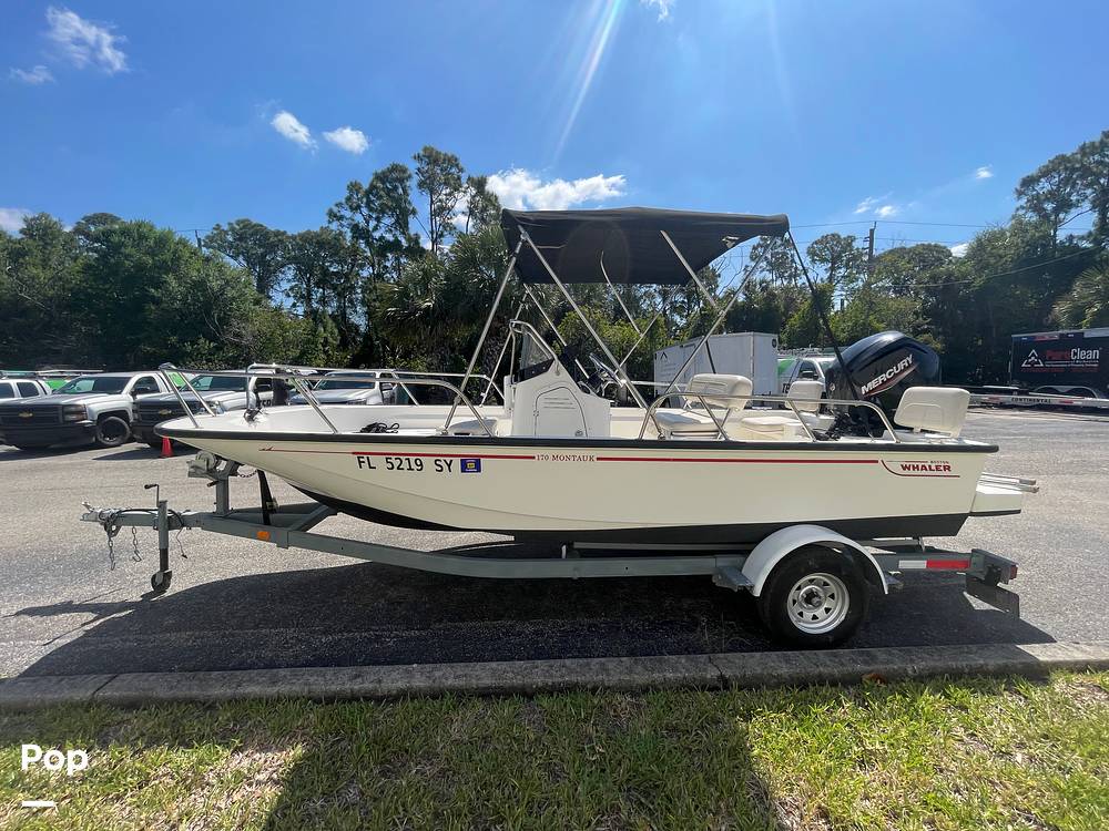 Slide: The Image of Boston Whaler 170 Montauk 2021 - 15357912