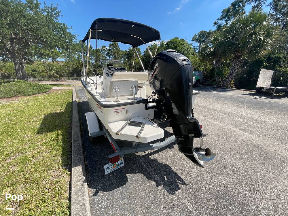 Slide: The Image of Boston Whaler 170 Montauk 2021 - 15357914