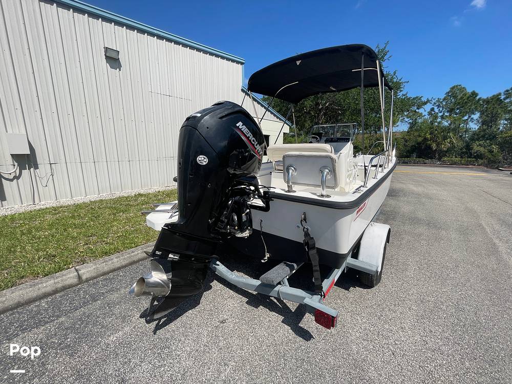 Slide: The Image of Boston Whaler 170 Montauk 2021 - 15357916