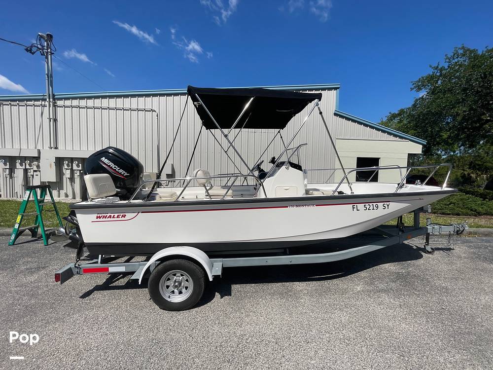 Slide: The Image of Boston Whaler 170 Montauk 2021 - 15357921