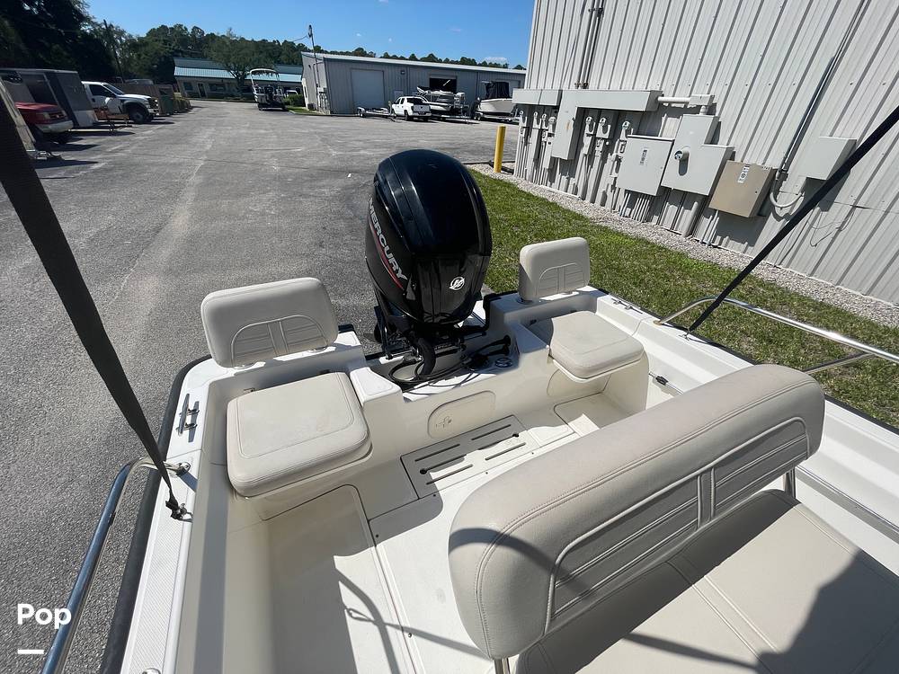 Slide: The Image of Boston Whaler 170 Montauk 2021 - 15357926