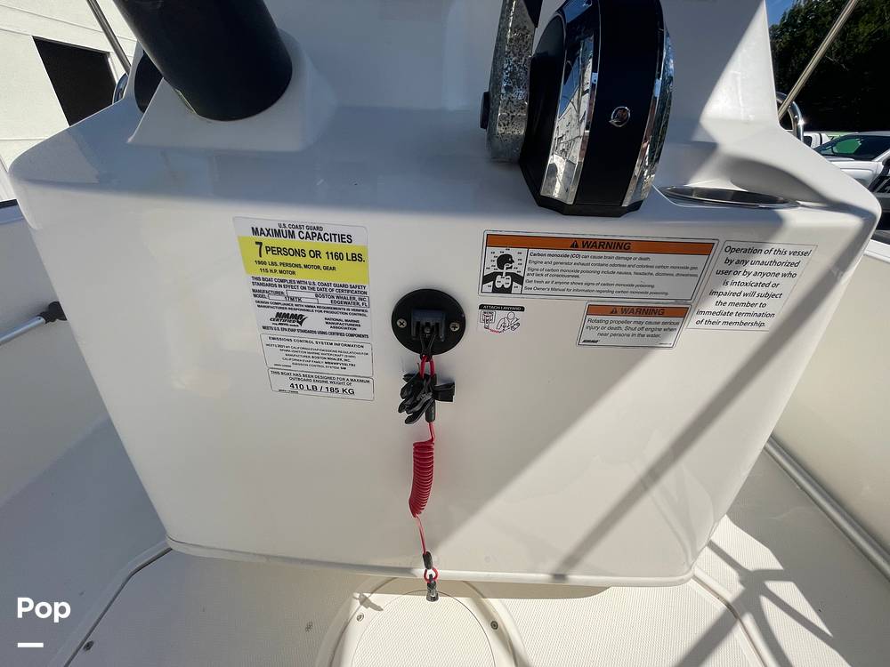 Slide: The Image of Boston Whaler 170 Montauk 2021 - 15357935