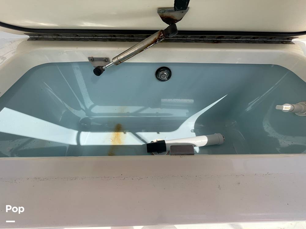 Slide: The Image of Boston Whaler 170 Montauk 2021 - 15357939