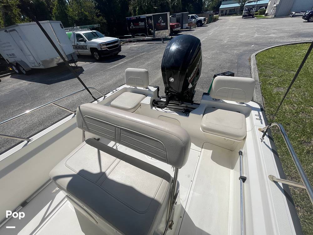 Slide: The Image of Boston Whaler 170 Montauk 2021 - 15357933