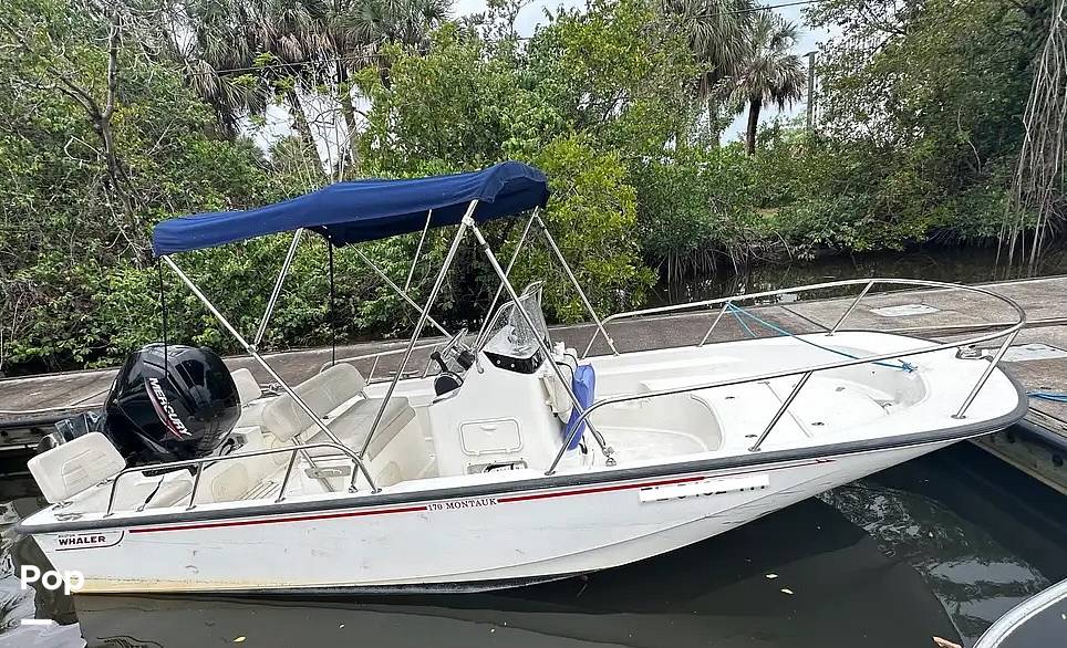 Slide: The Image of Boston Whaler 170 Montauk 2022 - 15456238