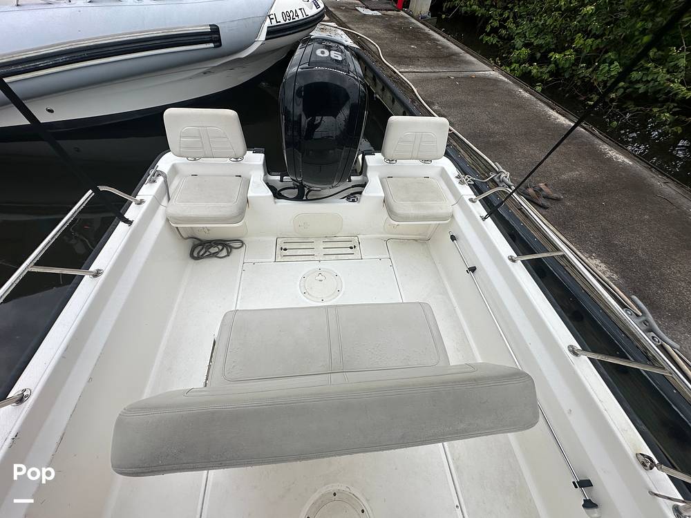 Slide: The Image of Boston Whaler 170 Montauk 2022 - 15455531