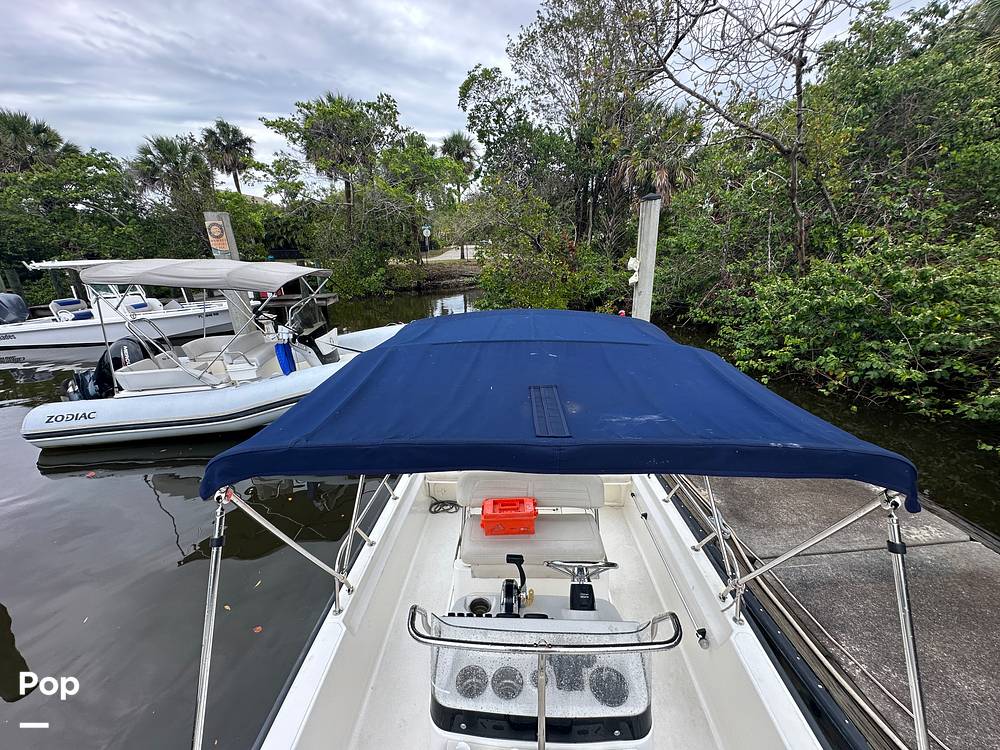 Slide: The Image of Boston Whaler 170 Montauk 2022 - 15455546