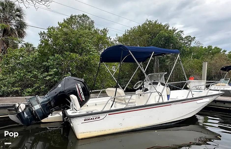 Slide: The Image of Boston Whaler 170 Montauk 2022 - 15456239