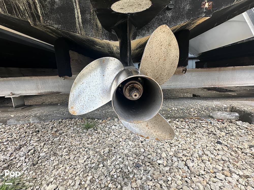 Slide: The Image of Boston Whaler 170 Montauk 2022 - 15585082