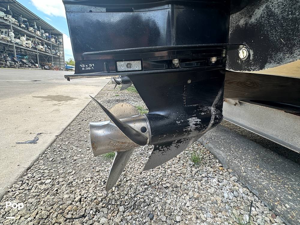 Slide: The Image of Boston Whaler 170 Montauk 2022 - 15585084