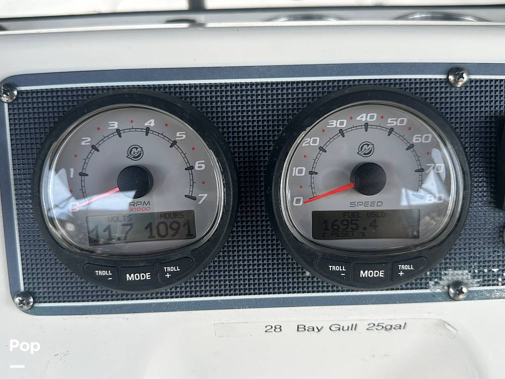 Slide: The Image of Boston Whaler 170 Montauk 2022 - 15585100