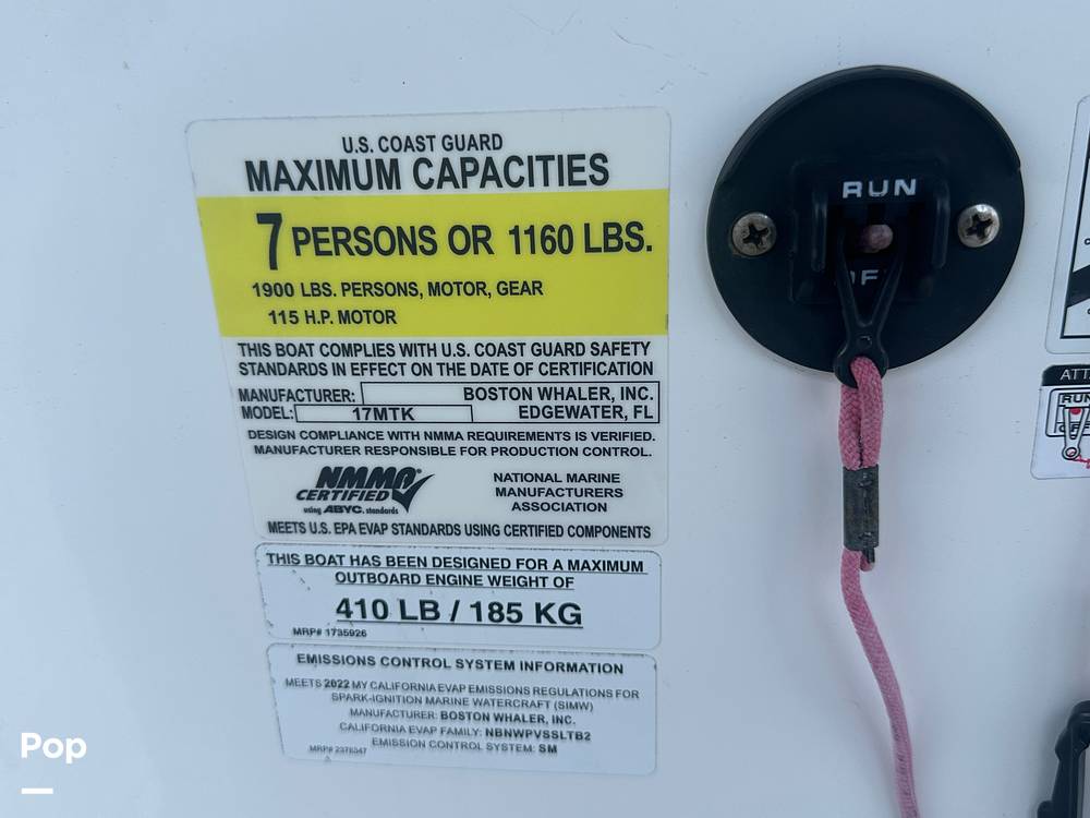 Slide: The Image of Boston Whaler 170 Montauk 2022 - 15585103