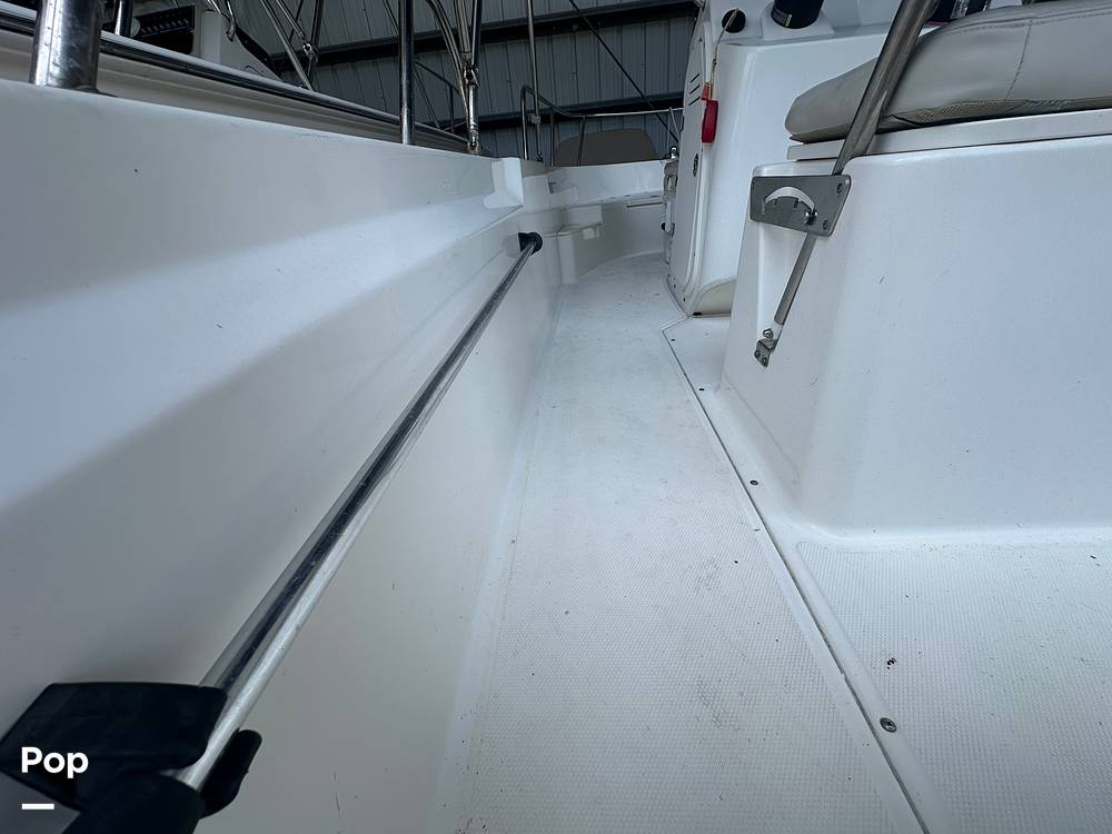 Slide: The Image of Boston Whaler 170 Montauk 2022 - 15585107