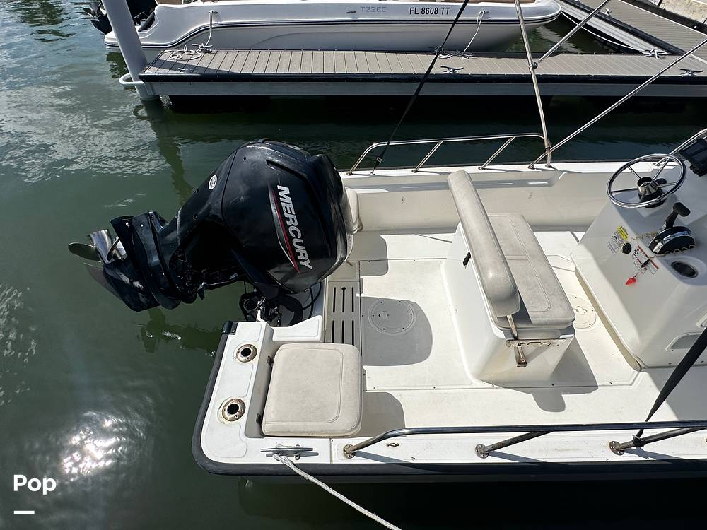 Slide: The Image of Boston Whaler 170 Montauk 2022 - 15674330