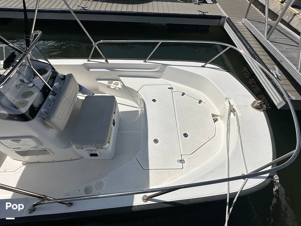 Slide: The Image of Boston Whaler 170 Montauk 2022 - 15674333