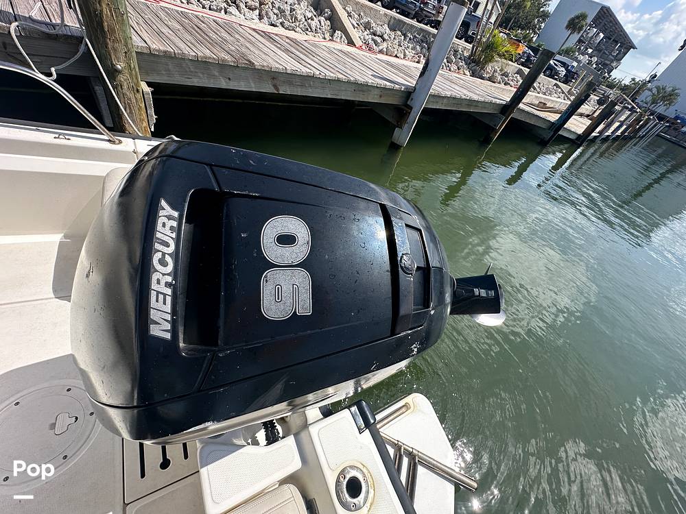 Slide: The Image of Boston Whaler 170 Montauk 2022 - 15674334