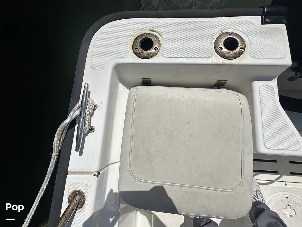 Slide: The Image of Boston Whaler 170 Montauk 2022 - 15674337