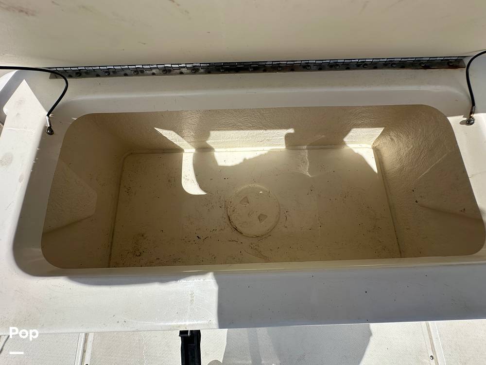 Slide: The Image of Boston Whaler 170 Montauk 2022 - 15674342