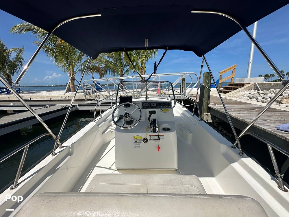Slide: The Image of Boston Whaler 170 Montauk 2022 - 15674345