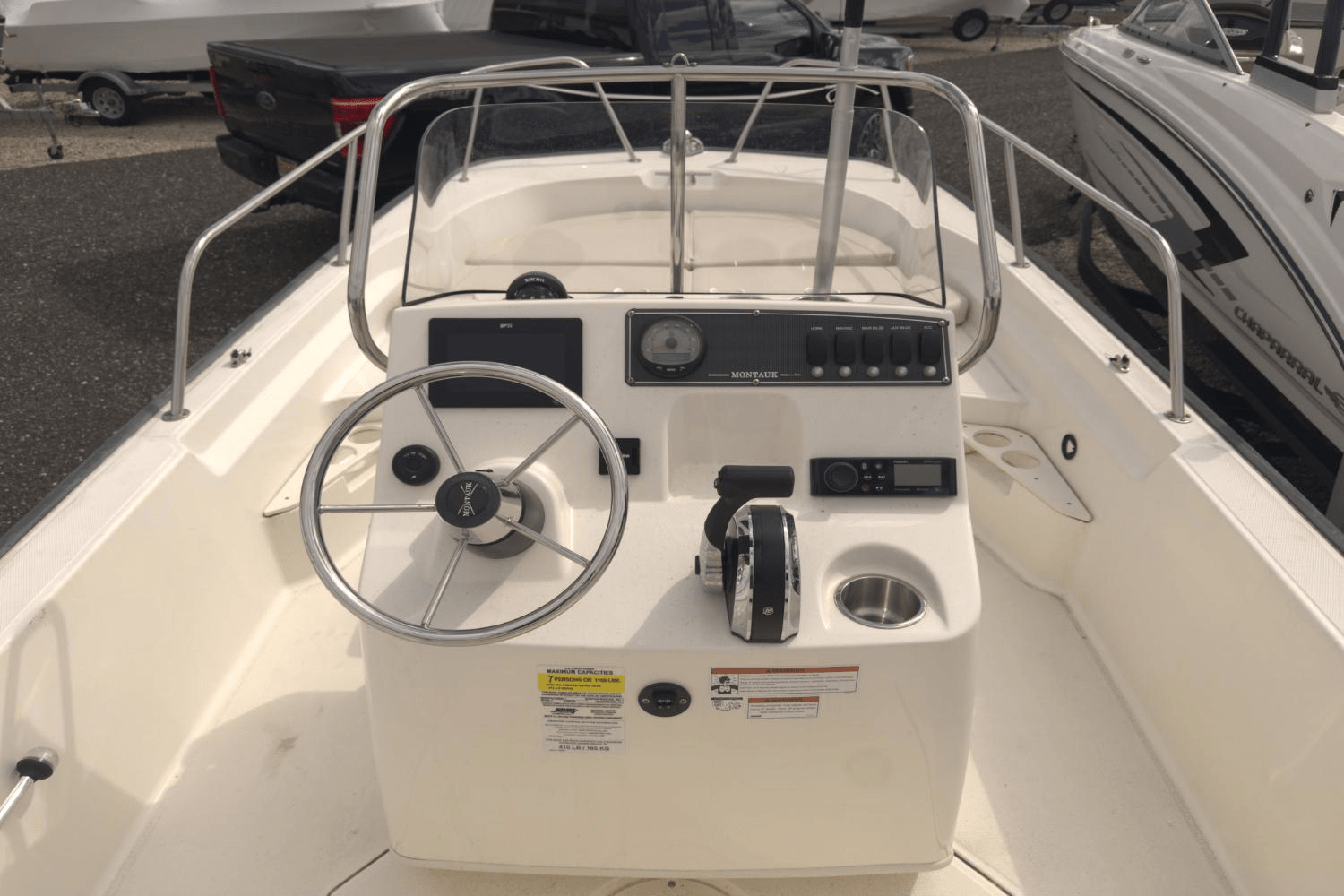 Slide: The Image of Boston Whaler 170 MONTAUK 2022 - 9