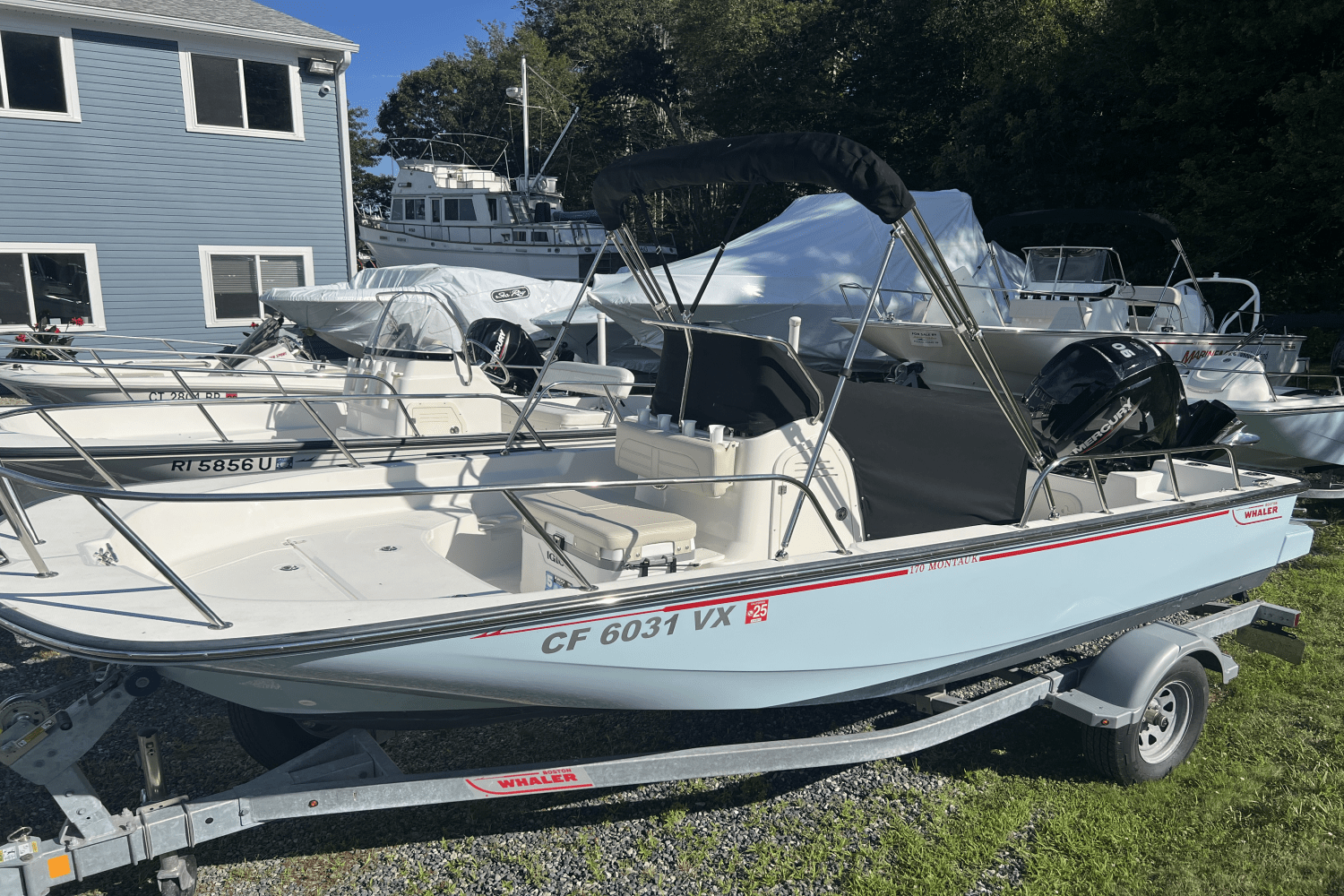 Slide: The Image of Boston Whaler 170 MONTAUK 2024 - 0