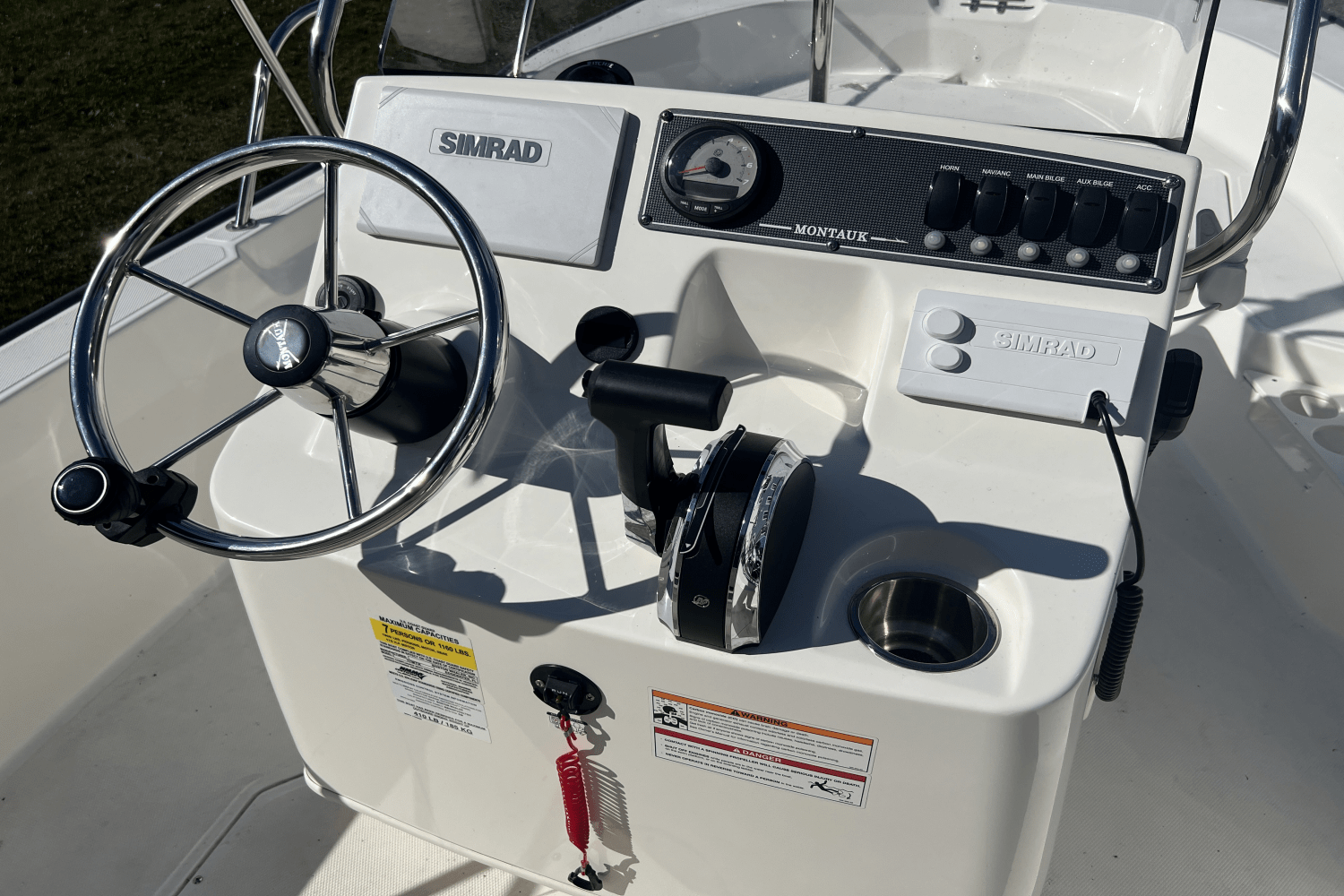 Slide: The Image of Boston Whaler 170 MONTAUK 2024 - 10