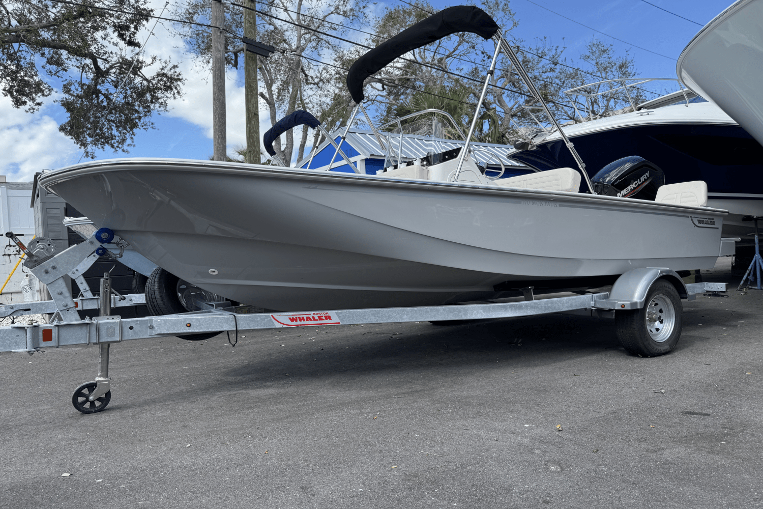 Slide: The Image of Boston Whaler 170 Montauk 2025 - 0