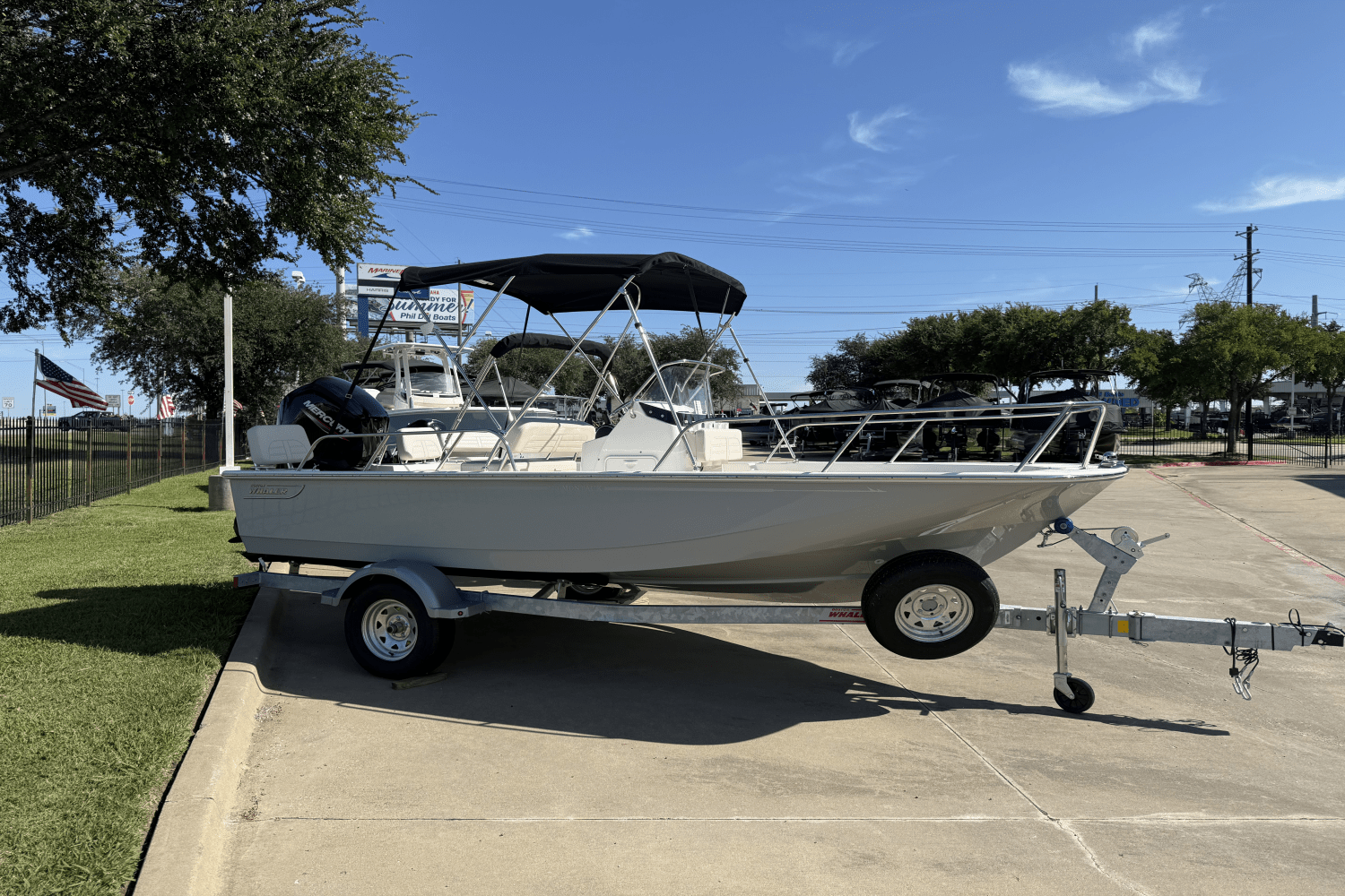 Slide: The Image of Boston Whaler 170 Montauk 2025 - 1