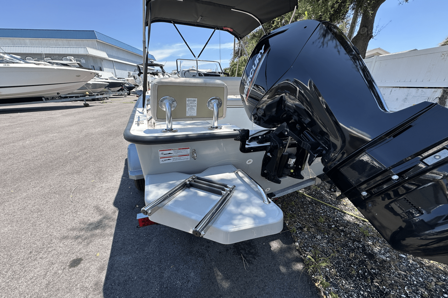 Slide: The Image of Boston Whaler 170 Montauk 2025 - 10