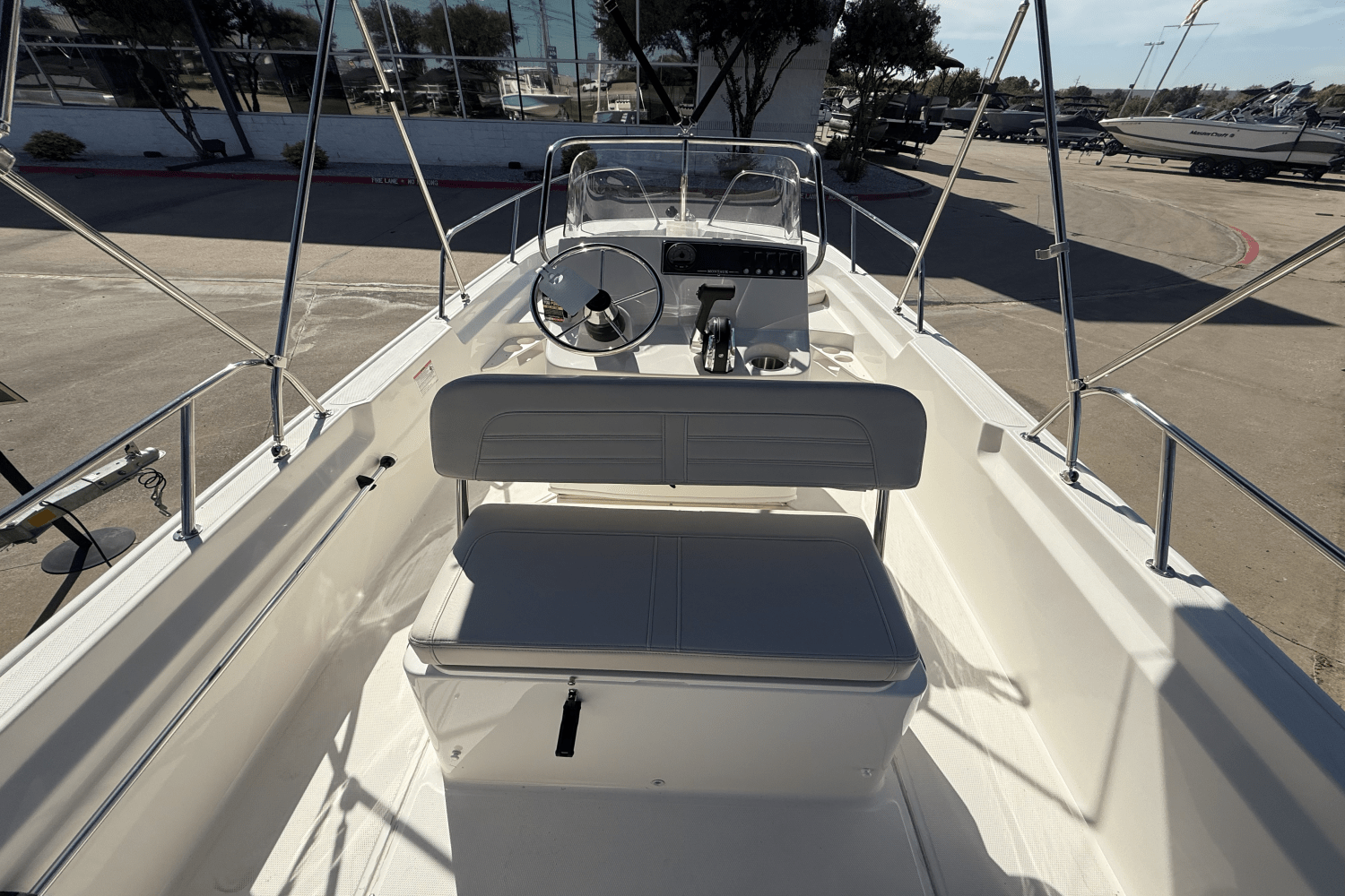 Slide: The Image of Boston Whaler 170 Montauk 2025 - 10