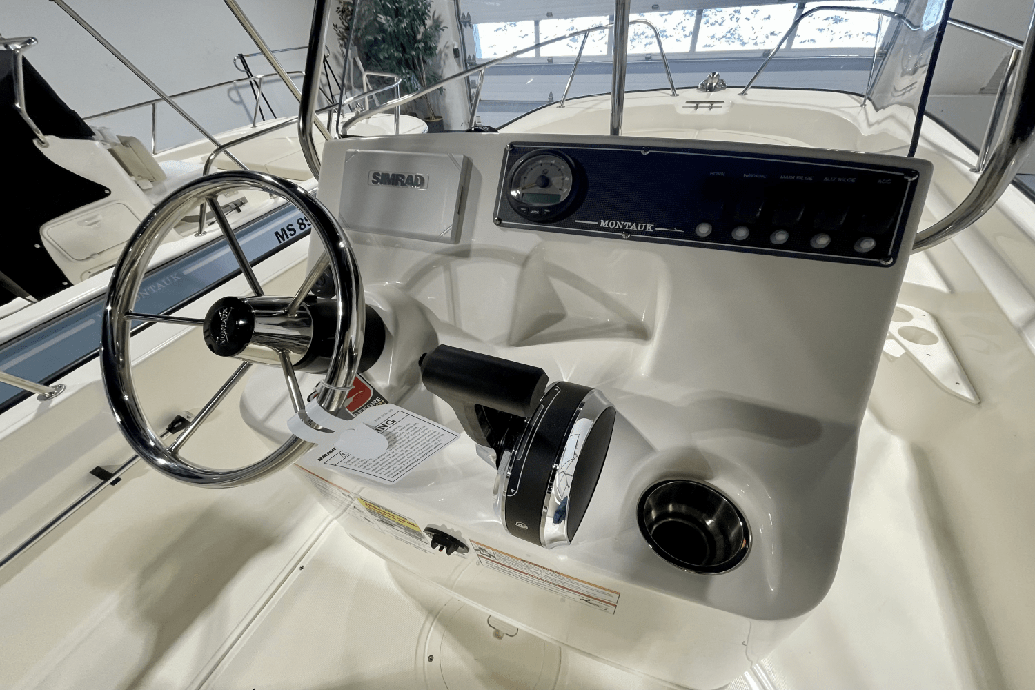 Slide: The Image of Boston Whaler 170 Montauk 2025 - 11