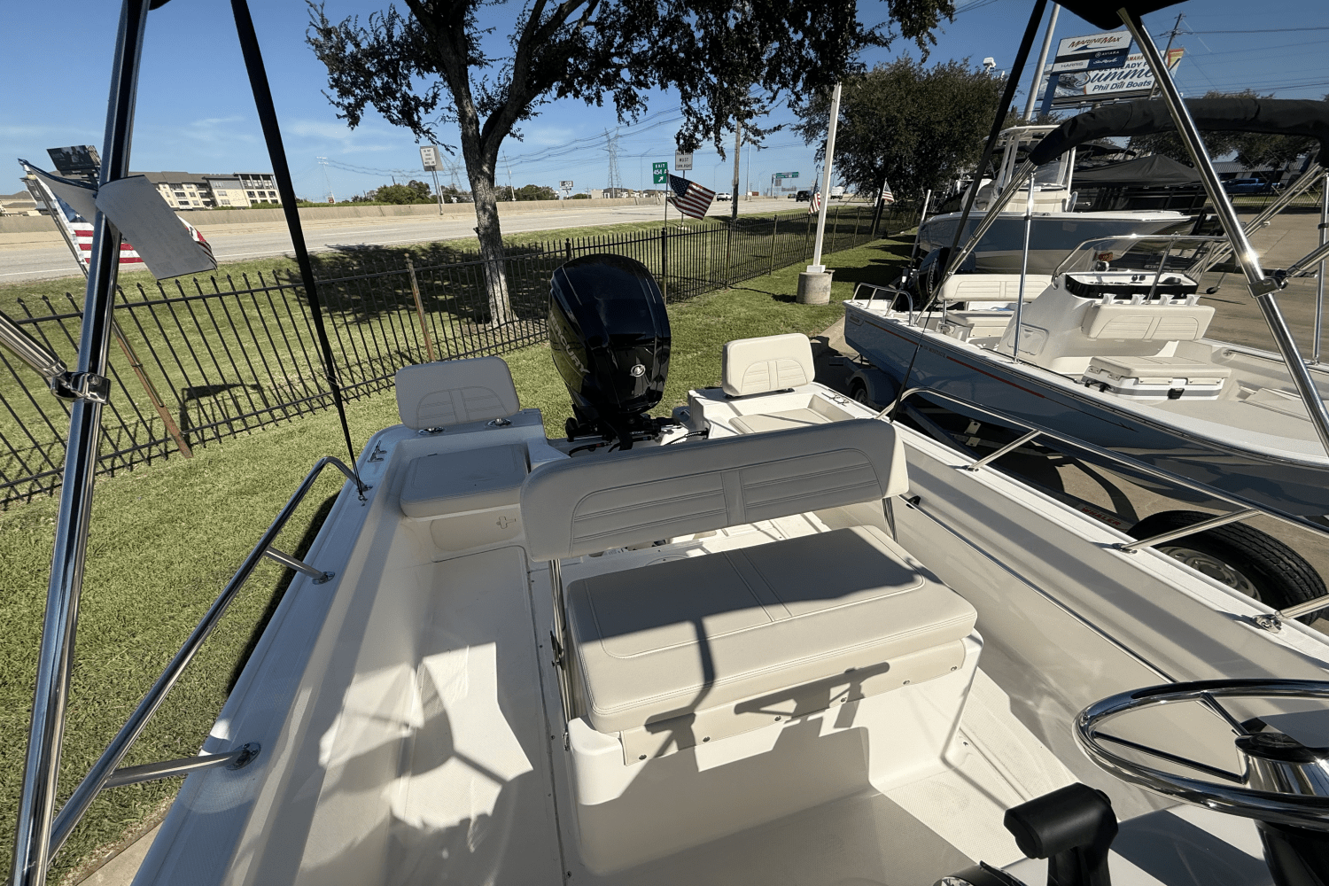 Slide: The Image of Boston Whaler 170 Montauk 2025 - 12