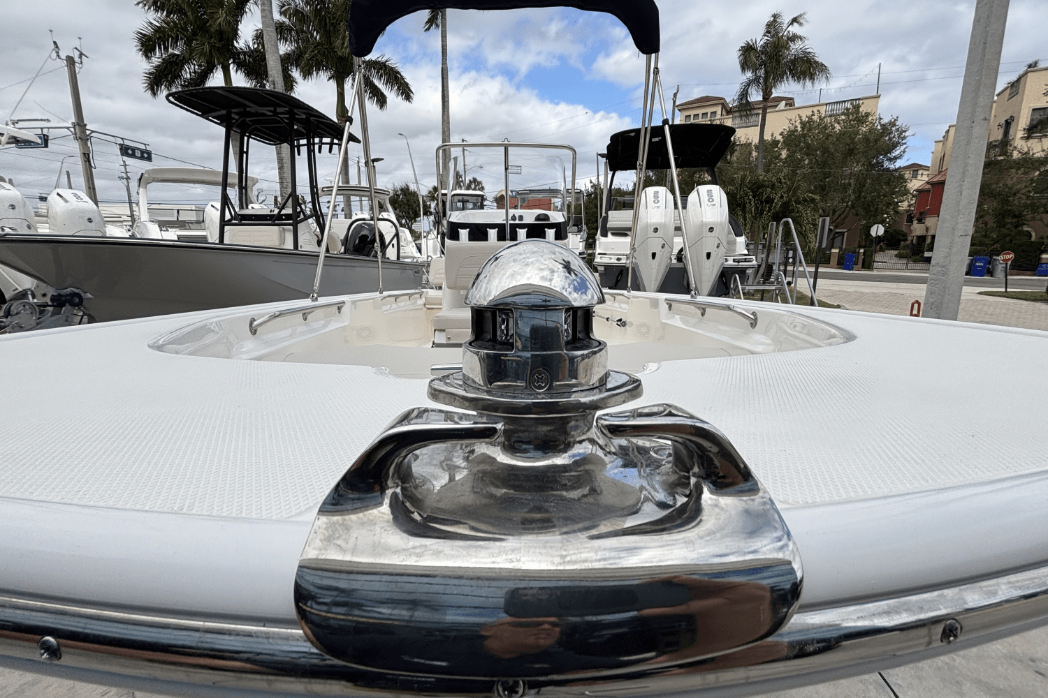 Slide: The Image of Boston Whaler 170 Montauk 2025 - 16