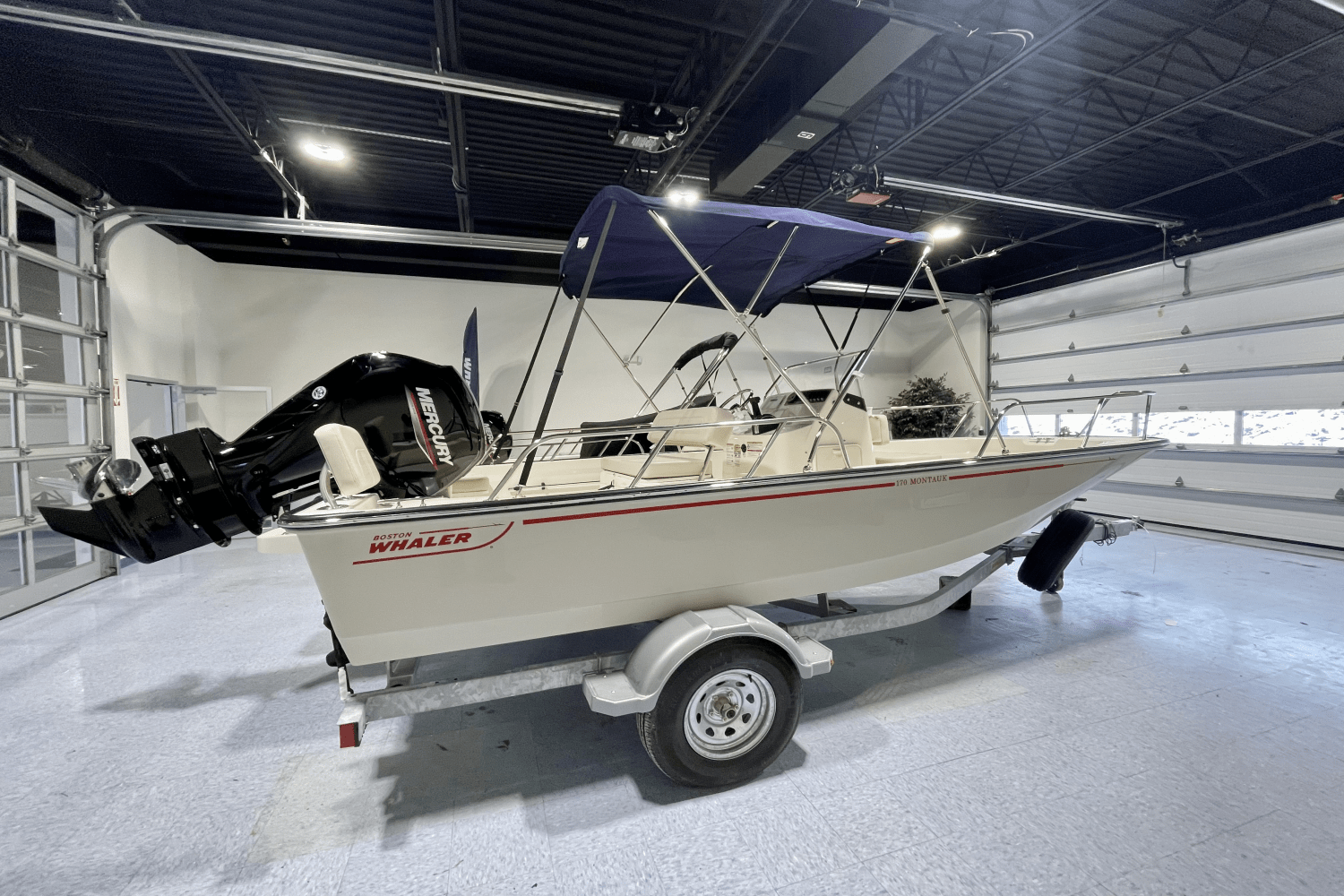 Slide: The Image of Boston Whaler 170 Montauk 2025 - 2
