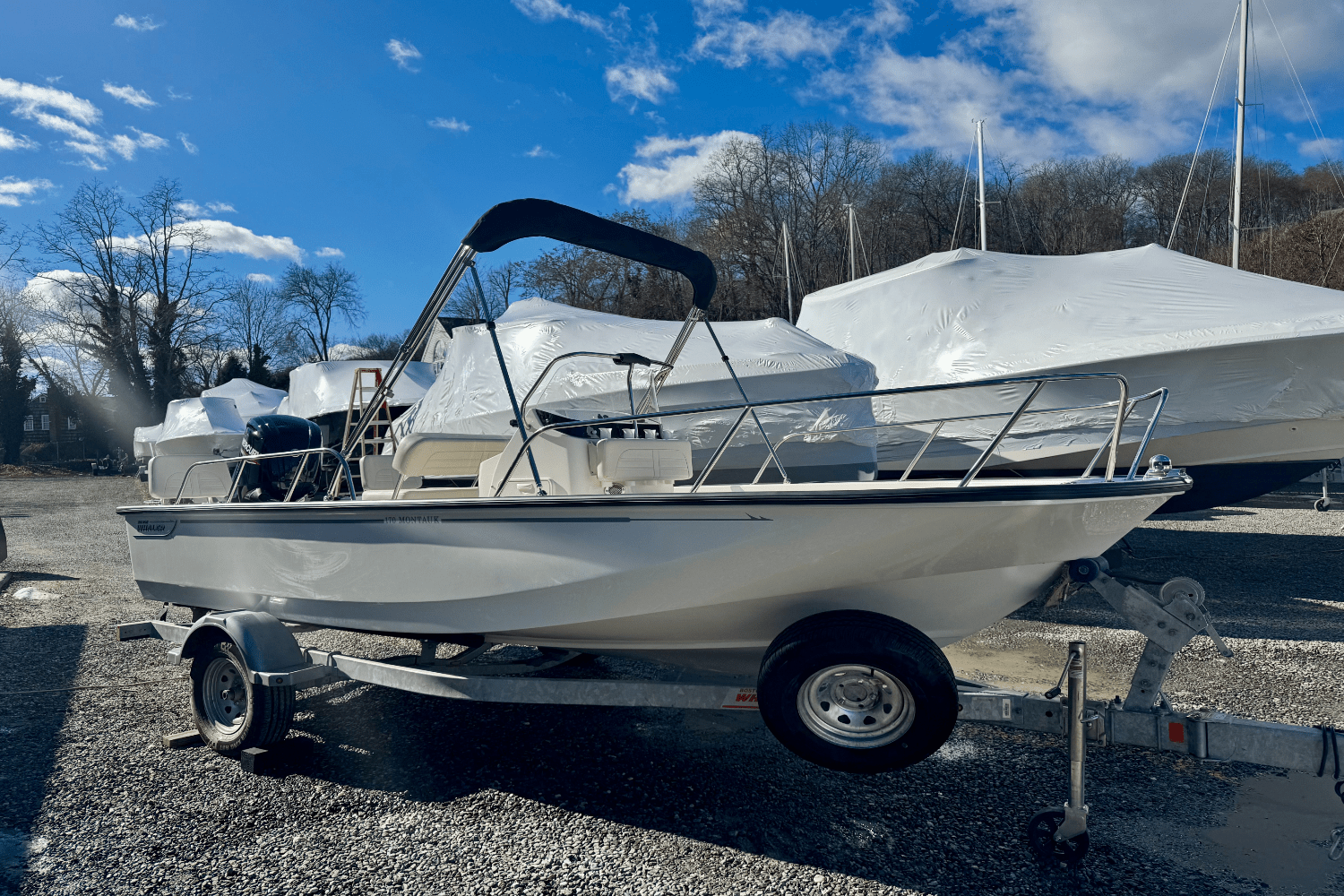 Slide: The Image of Boston Whaler 170 Montauk 2025 - 2