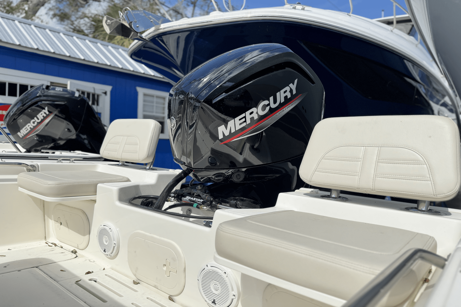 Slide: The Image of Boston Whaler 170 Montauk 2025 - 2