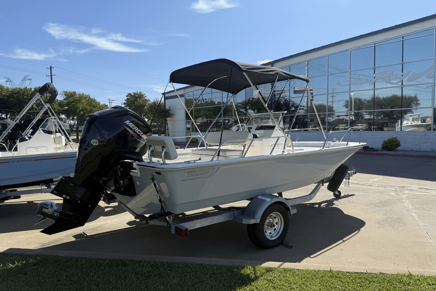 Slide: The Image of Boston Whaler 170 Montauk 2025 - 3