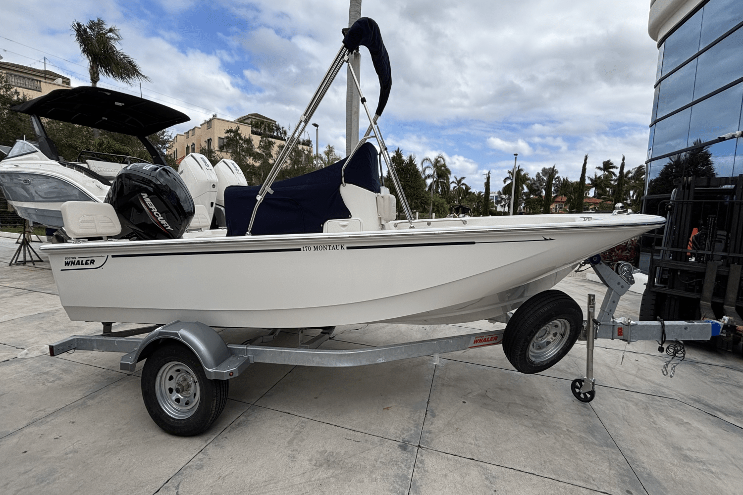 Slide: The Image of Boston Whaler 170 Montauk 2025 - 4