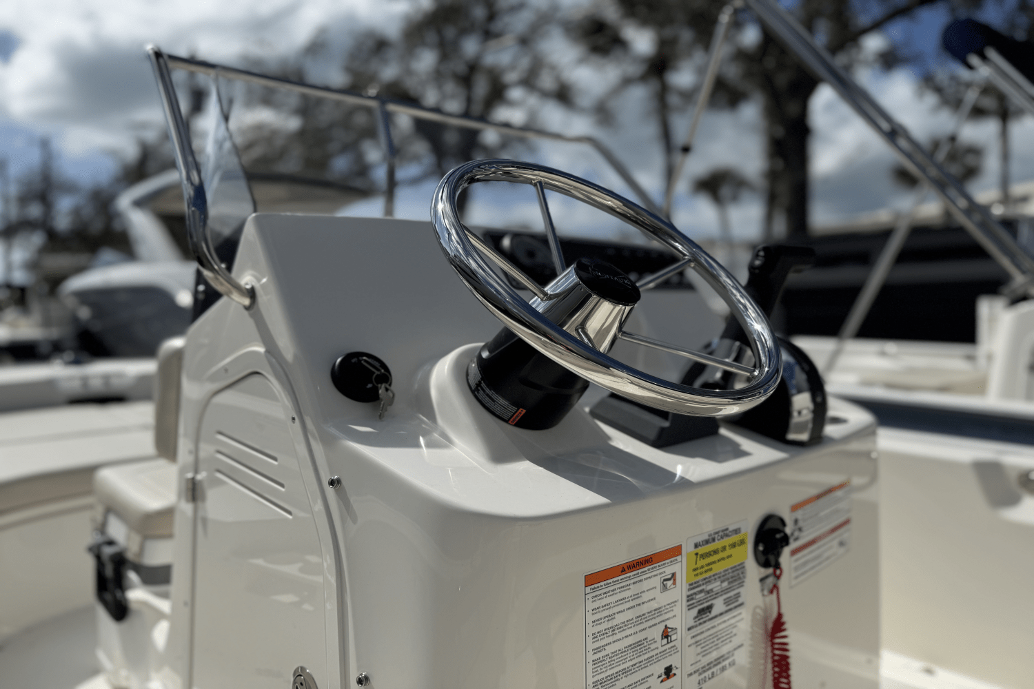 Slide: The Image of Boston Whaler 170 Montauk 2025 - 4
