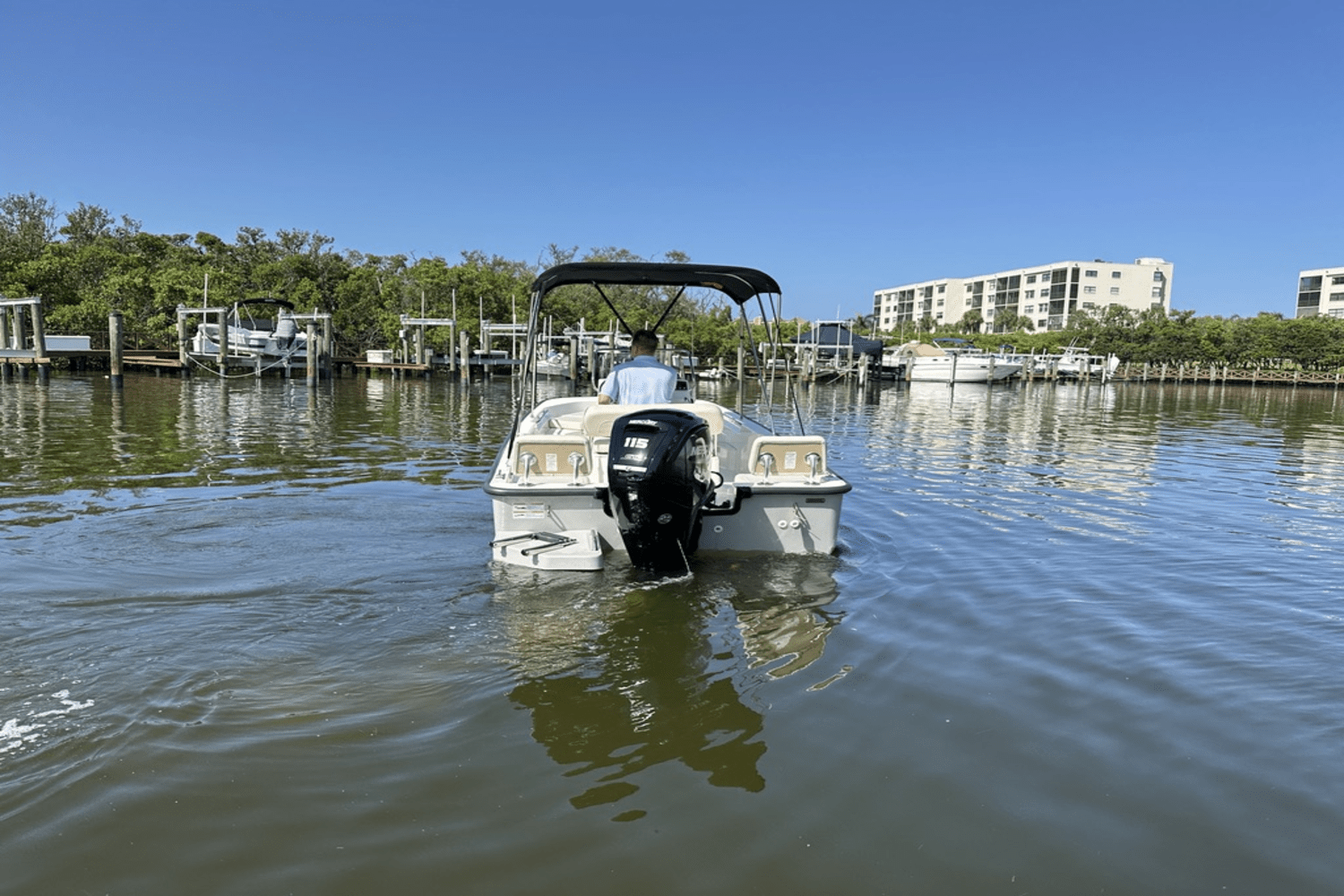 Slide: The Image of Boston Whaler 170 Montauk 2025 - 5