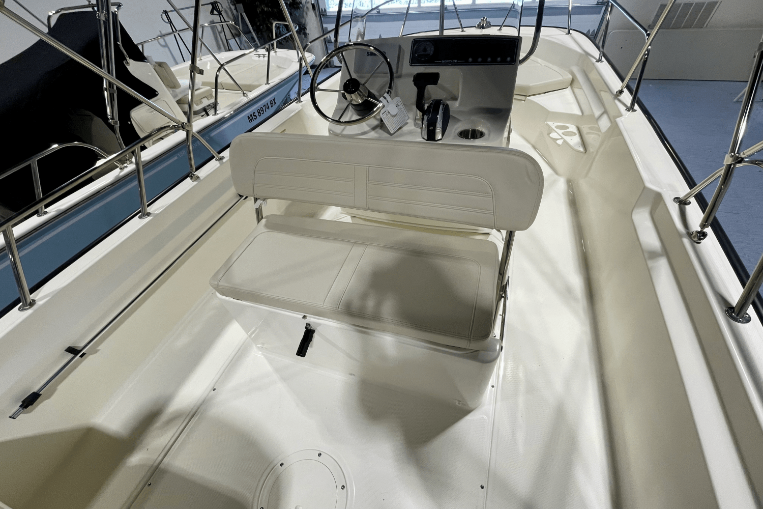 Slide: The Image of Boston Whaler 170 Montauk 2025 - 7