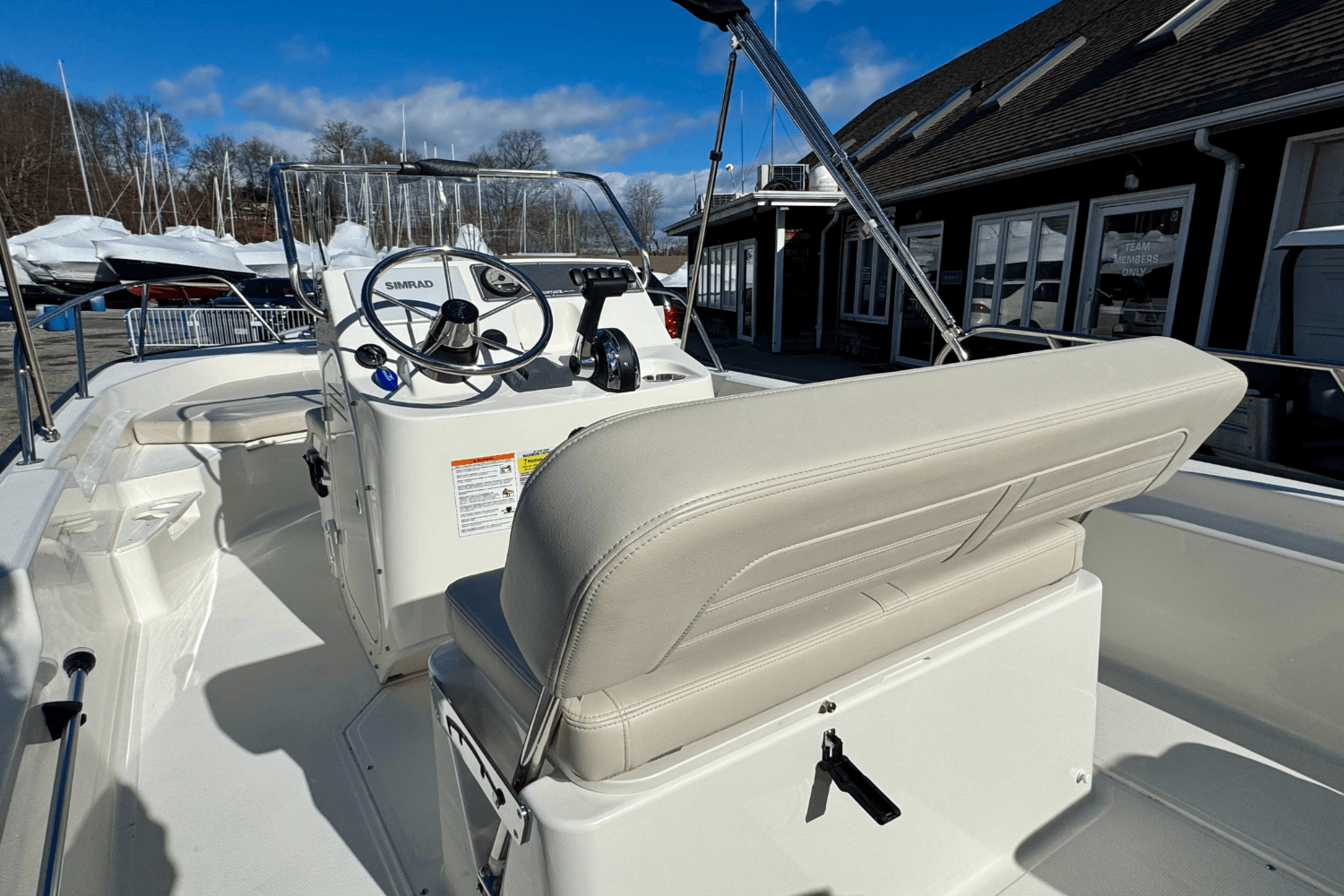 Slide: The Image of Boston Whaler 170 Montauk 2025 - 8
