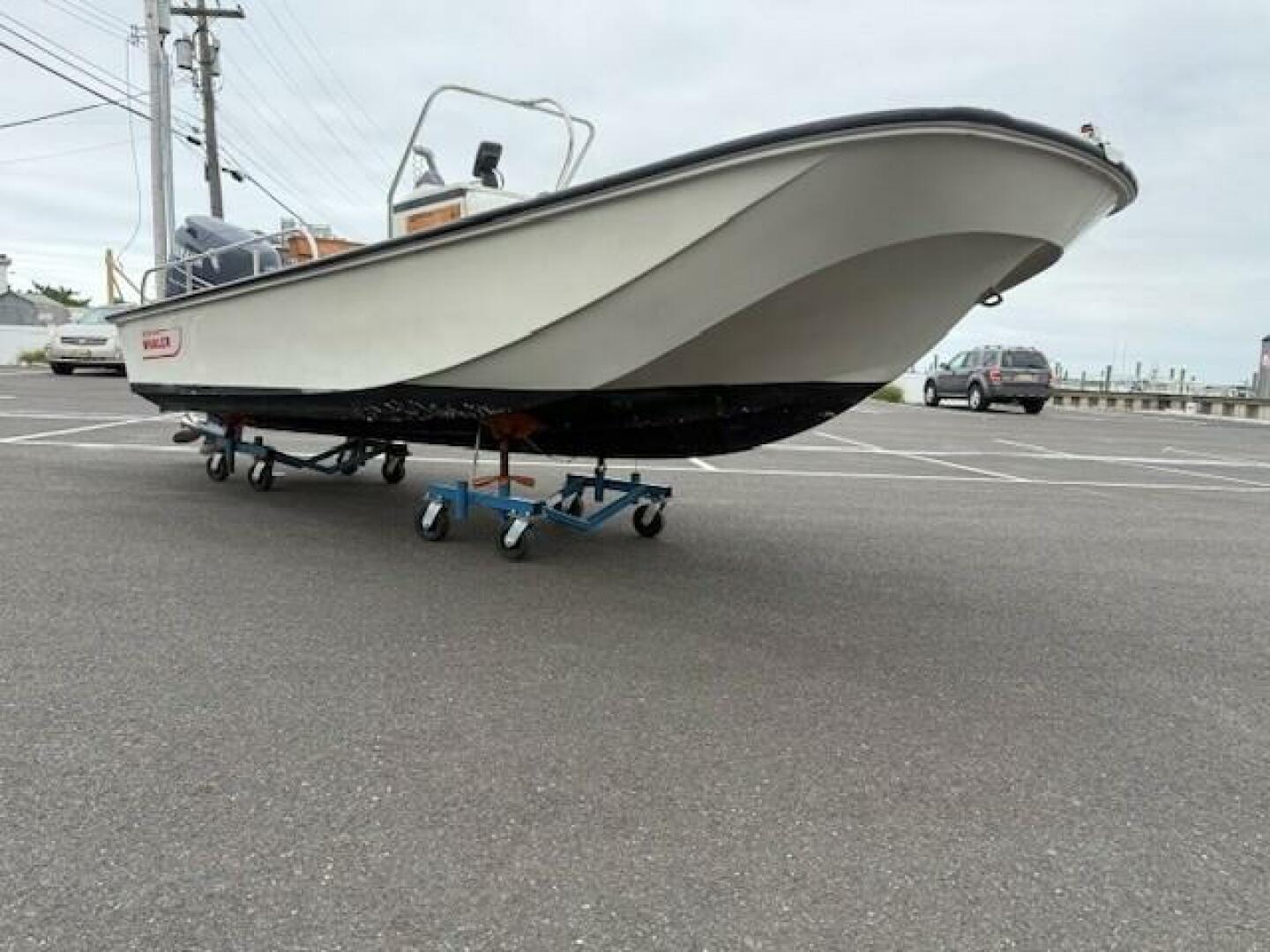 Slide: The Image of Boston Whaler 17 Montauk 1985 - 5568180